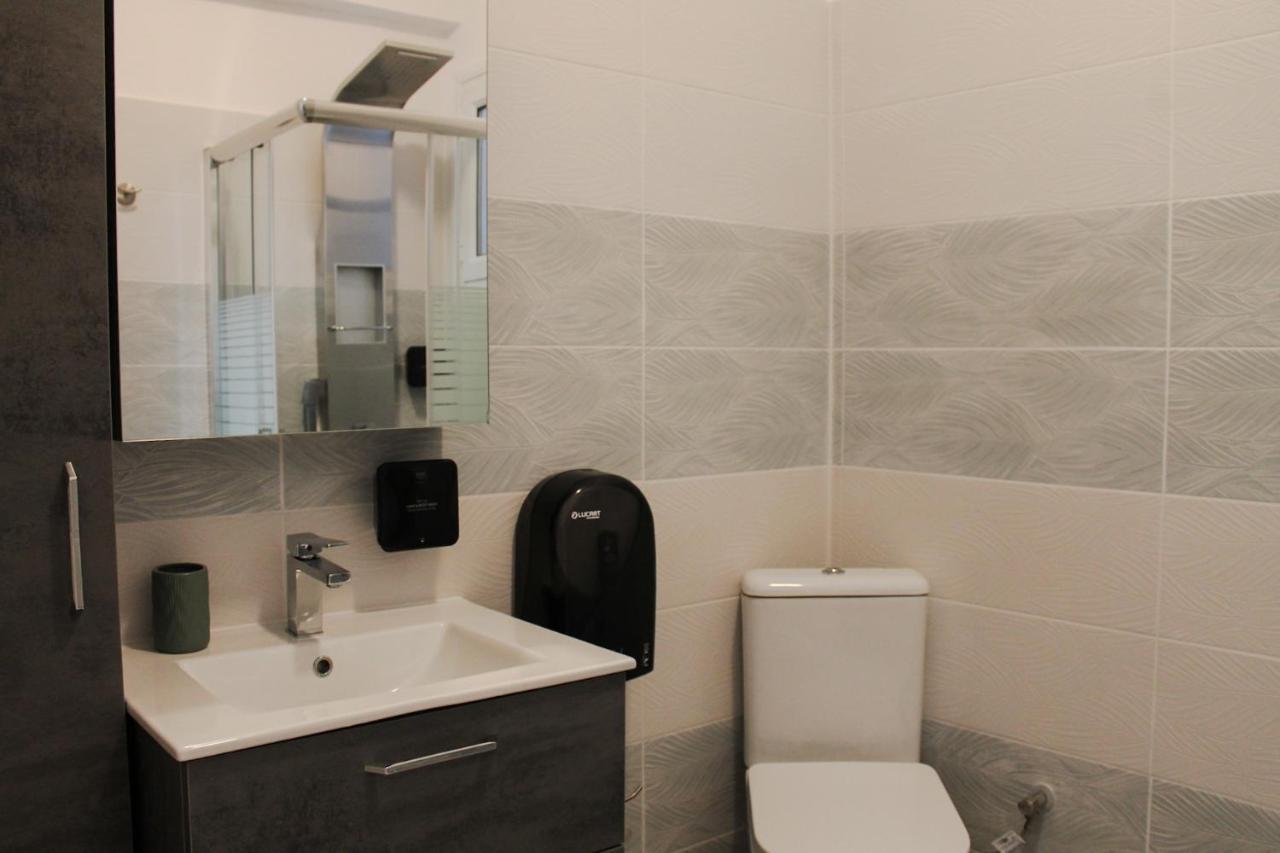 Wave Luxury Apartments Kassiopi Extérieur photo